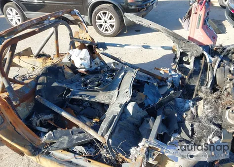 2011 Chevrolet Corvette Grand Sport from USA, damaged, VIN 1G1YW2DW2B5108369